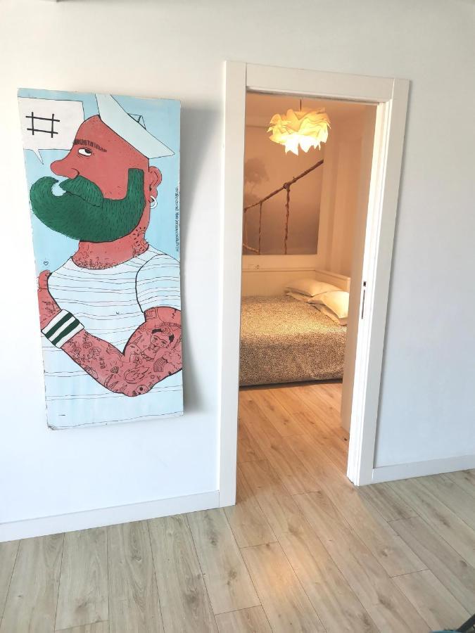 Private Room Next To The Center Gayfriendly มาลากา ภายนอก รูปภาพ