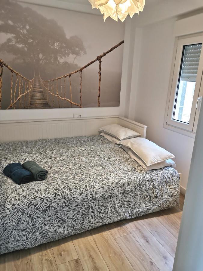 Private Room Next To The Center Gayfriendly มาลากา ภายนอก รูปภาพ